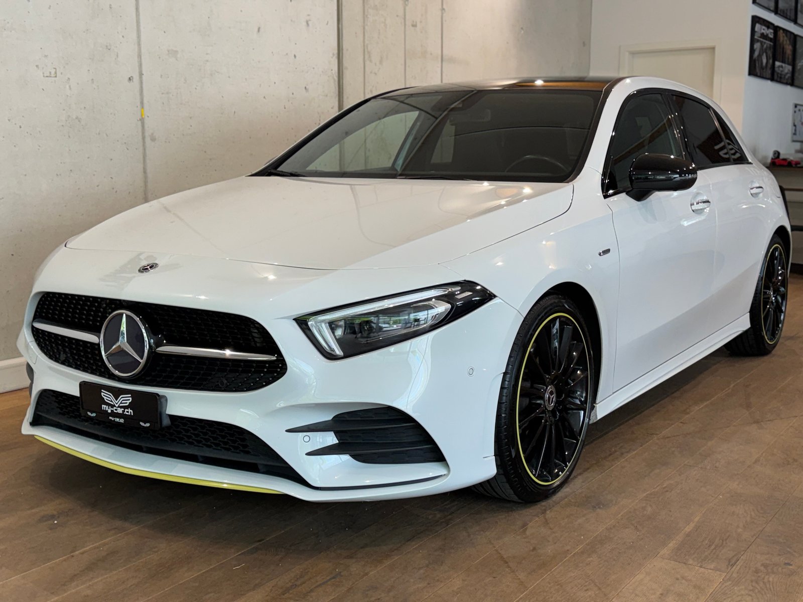 MERCEDES-BENZ A 220 AMG Line EDITION 1 7G-DCT 4Matic BURMES, Essence, Occasion / Utilisé, Automatique - 2