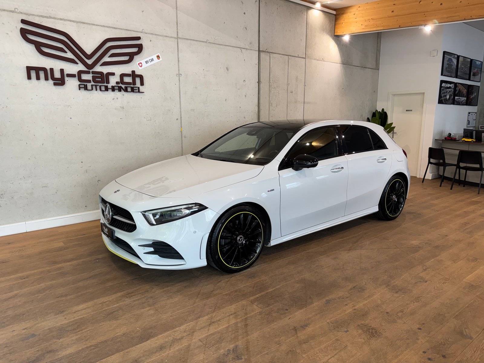 MERCEDES-BENZ A 220 AMG Line EDITION 1 7G-DCT 4Matic BURMES, Essence, Occasion / Utilisé, Automatique - 3