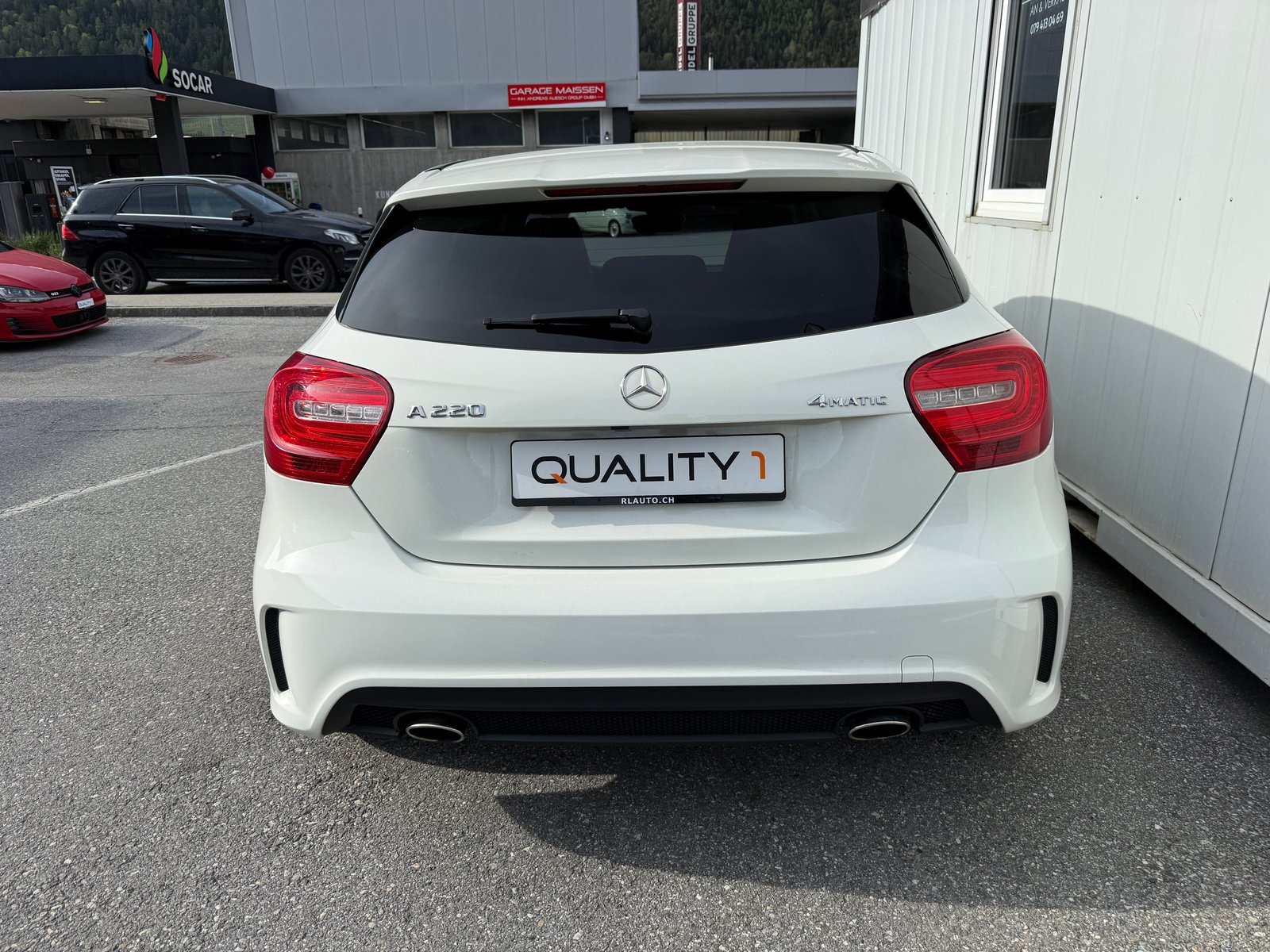 MERCEDES-BENZ A 220 AMG Line 4Matic 7G-DCT *FRISCH AB MFK *, Benzin, Occasion / Gebraucht, Automatik - 7