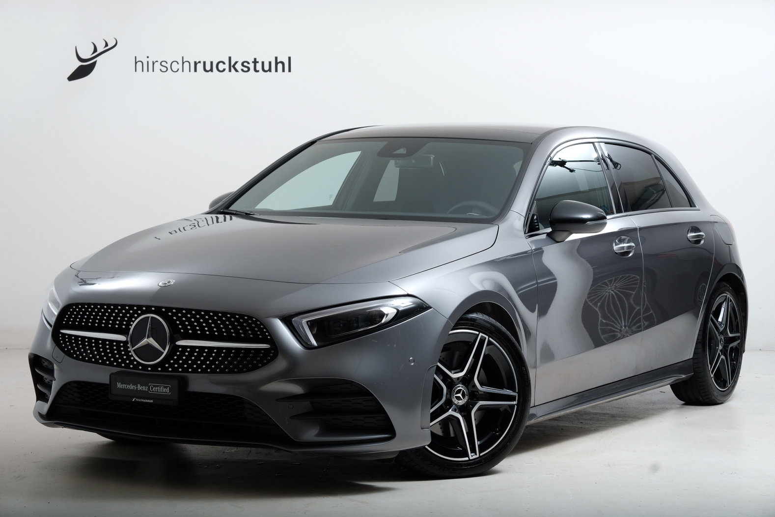 MERCEDES-BENZ A 220 AMG Line 4Matic