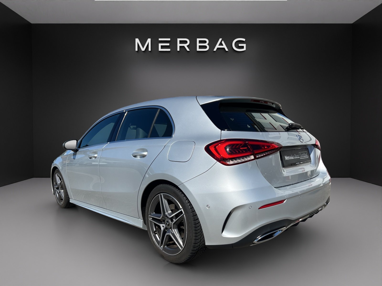 MERCEDES-BENZ A 220 Style 7G-DCT 4Matic, Benzin, Occasion / Gebraucht, Automatik - 5