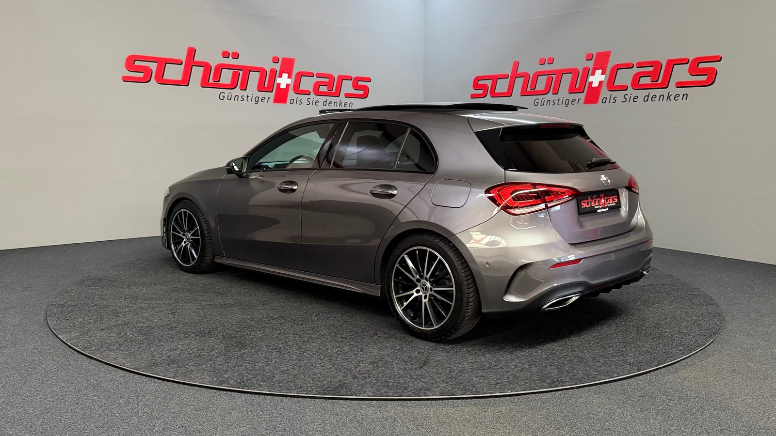 MERCEDES-BENZ A 220 AMG Line 7G-DCT 4Matic, Petrol, Second hand / Used, Automatic - 4
