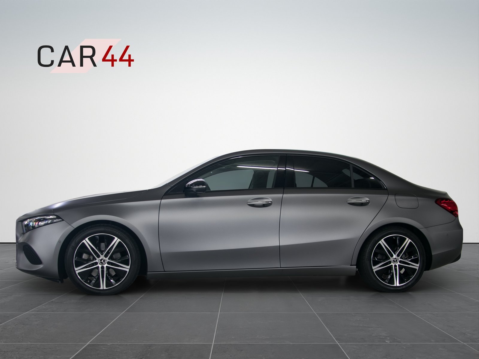 MERCEDES-BENZ A 220 d Sedan 8G-DCT, Diesel, Occasion / Utilisé, Automatique - 2