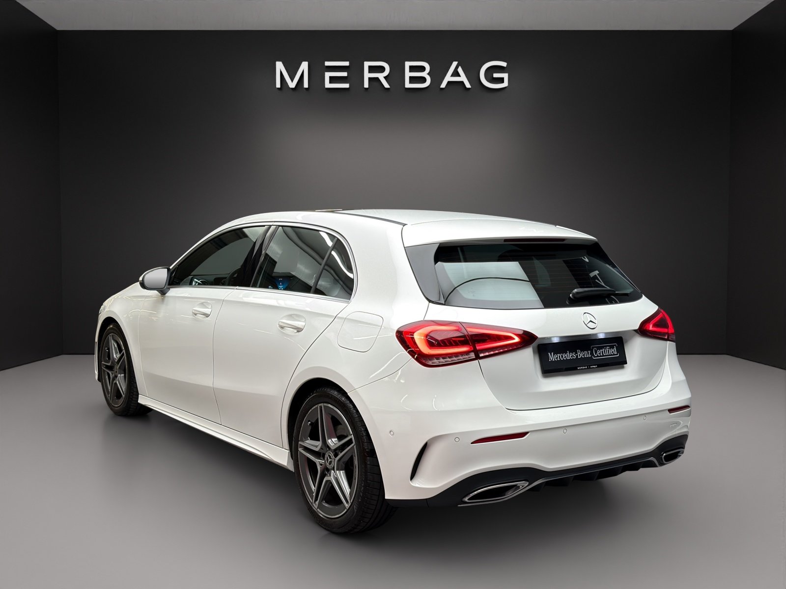 MERCEDES-BENZ A 220 AMG Line 4Matic, Essence, Occasion / Utilisé, Automatique - 4