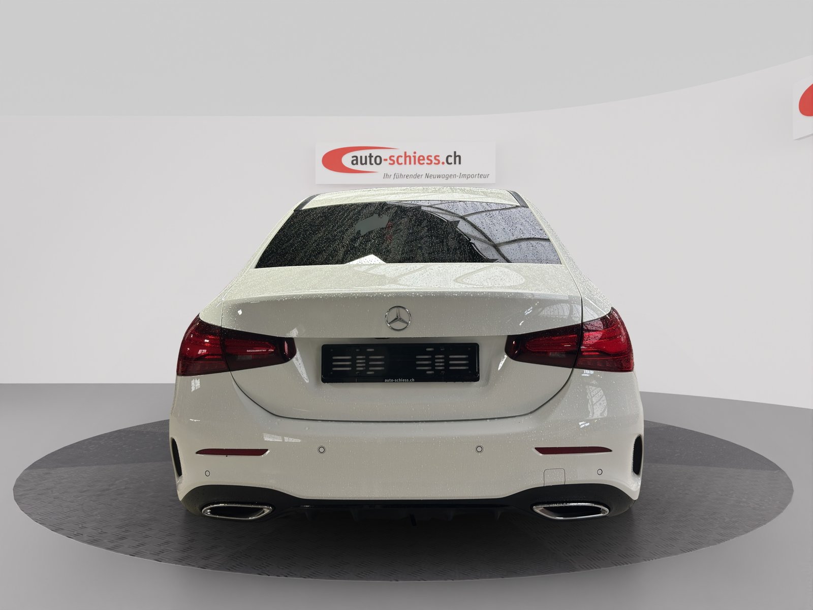 MERCEDES-BENZ A 220 4Matic 8G-DCT AMG Line Night, Mild-Hybrid Petrol/Electric, Second hand / Used, Automatic - 4