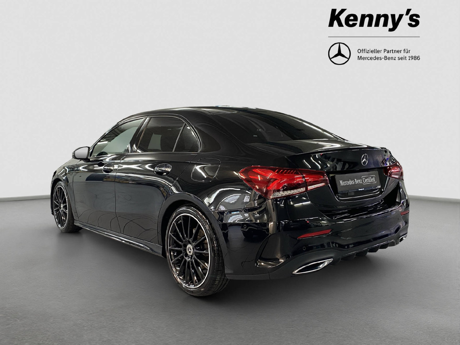 MERCEDES-BENZ A 220 AMG Line Limousine, Benzin, Occasion / Gebraucht, Automatik - 4