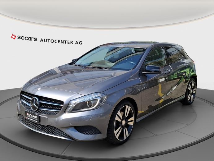 MERCEDES-BENZ A 220 Urban 4Matic 7G-DCT // 8-fach Aluminiumb, Benzin, Occasion / Gebraucht, Automatik