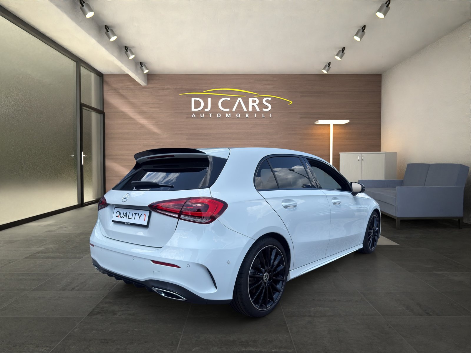 MERCEDES-BENZ A 220 AMG Line 7G-DCT 4Matic, Petrol, Second hand / Used, Automatic - 7