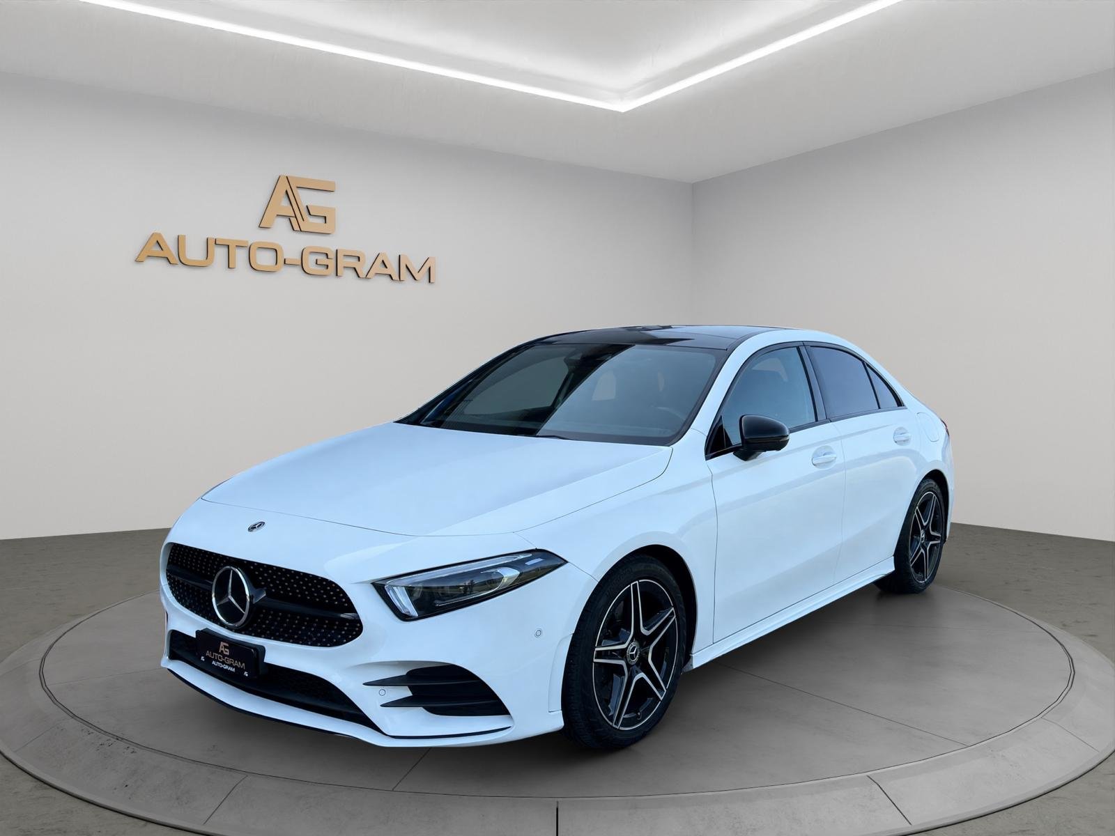 MERCEDES-BENZ A 220 d AMG Line 8G-DCT