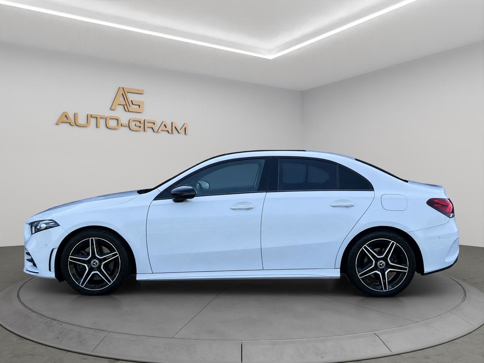MERCEDES-BENZ A 220 d AMG Line 8G-DCT, Diesel, Occasion / Gebraucht, Automatik - 3
