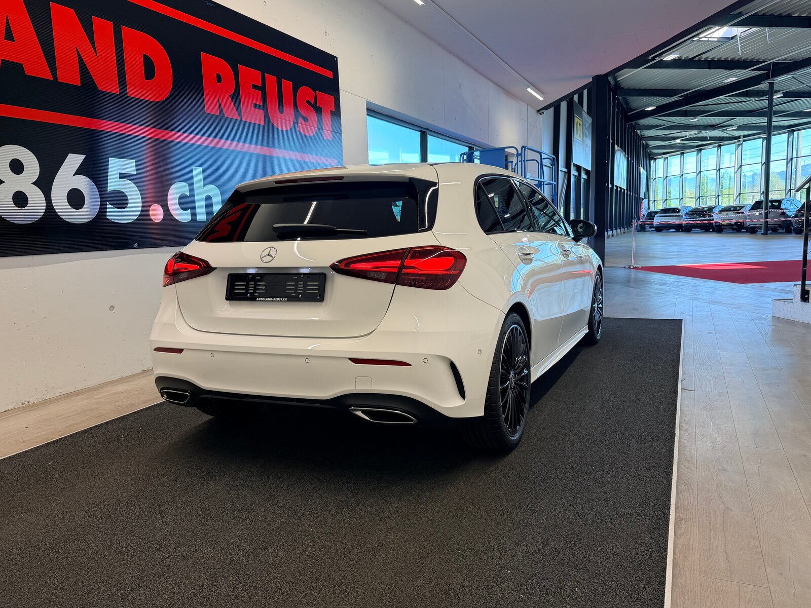 MERCEDES-BENZ A 220 4Matic 8G-DCT, Hybride Léger Essence/Électricité, Occasion / Utilisé, Automatique - 7