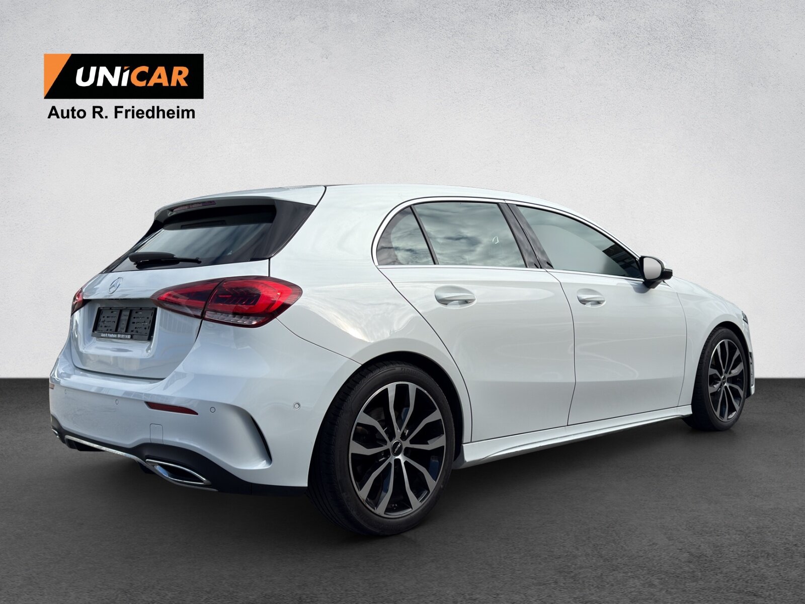 MERCEDES-BENZ A 220 AMG Line 7G-DCT 4Matic, Petrol, Second hand / Used, Automatic - 7