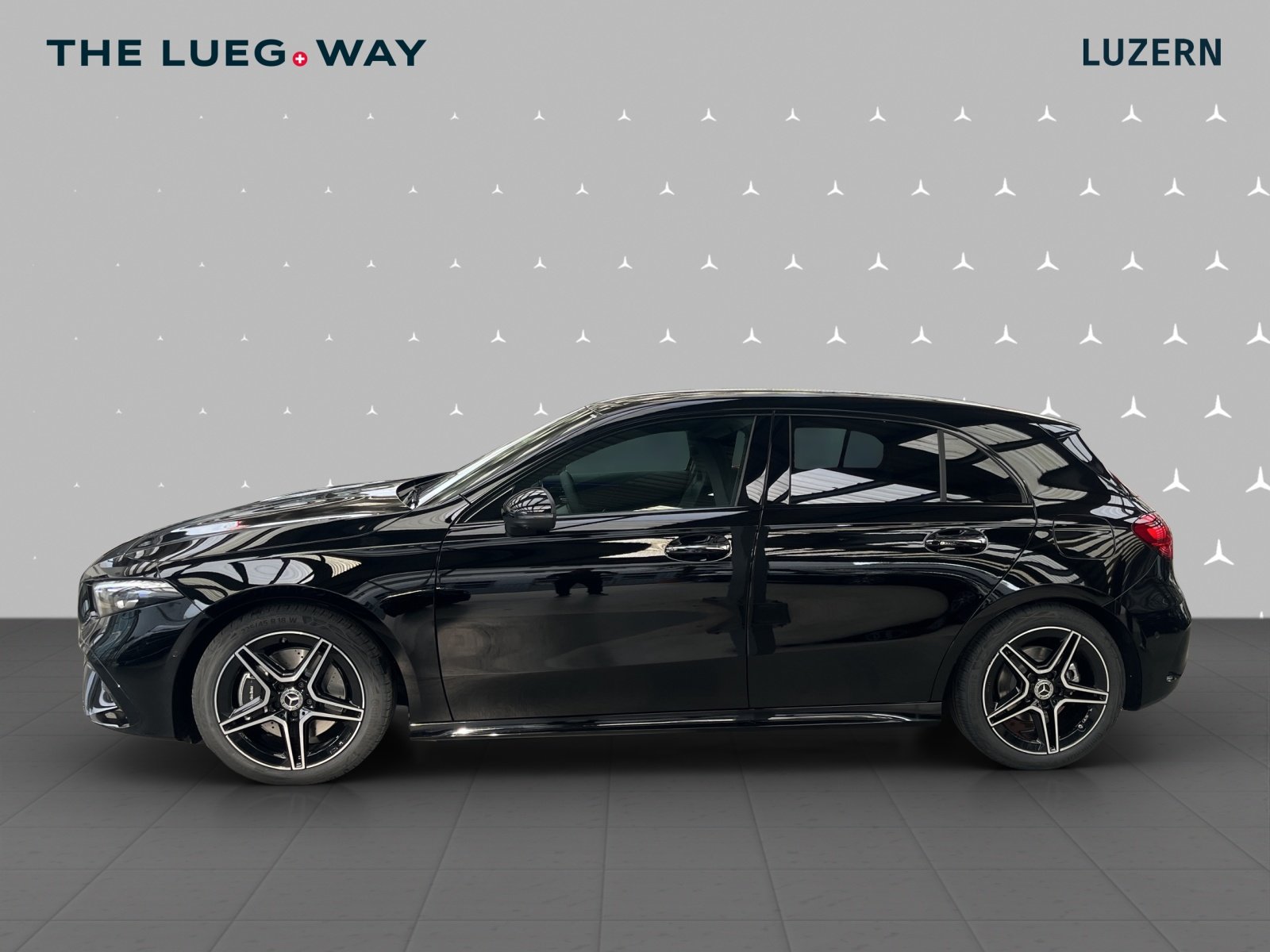MERCEDES-BENZ A 220 4Matic 8G-DCT, Mild-Hybrid Petrol/Electric, Ex-demonstrator, Automatic - 4