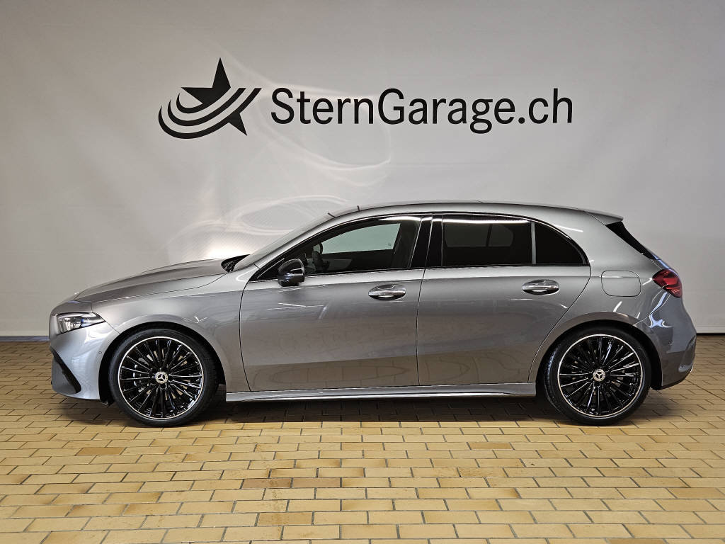 MERCEDES-BENZ A 220 4Matic AMG Line, Hybride Leggero Benzina/Elettrica, Auto dimostrativa, Automatico - 2