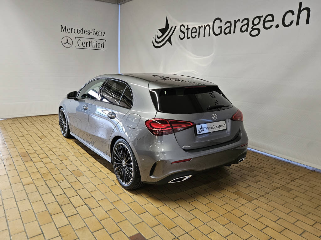 MERCEDES-BENZ A 220 4Matic AMG Line, Hybride Leggero Benzina/Elettrica, Auto dimostrativa, Automatico - 3