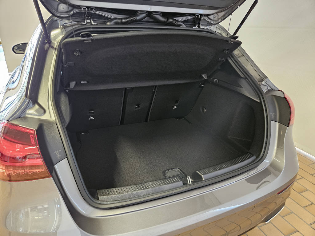 MERCEDES-BENZ A 220 4Matic AMG Line, Mild-Hybrid Petrol/Electric, Ex-demonstrator, Automatic - 4