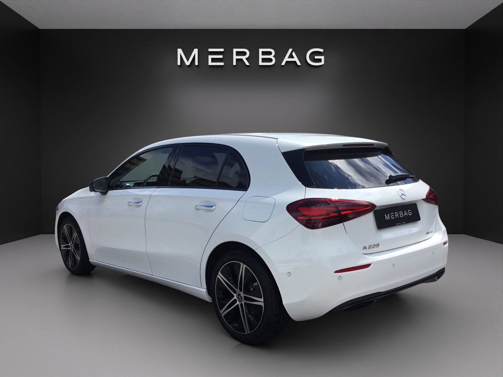 MERCEDES-BENZ A 220 d 8G-DCT, Diesel, Vorführwagen, Automatik - 4