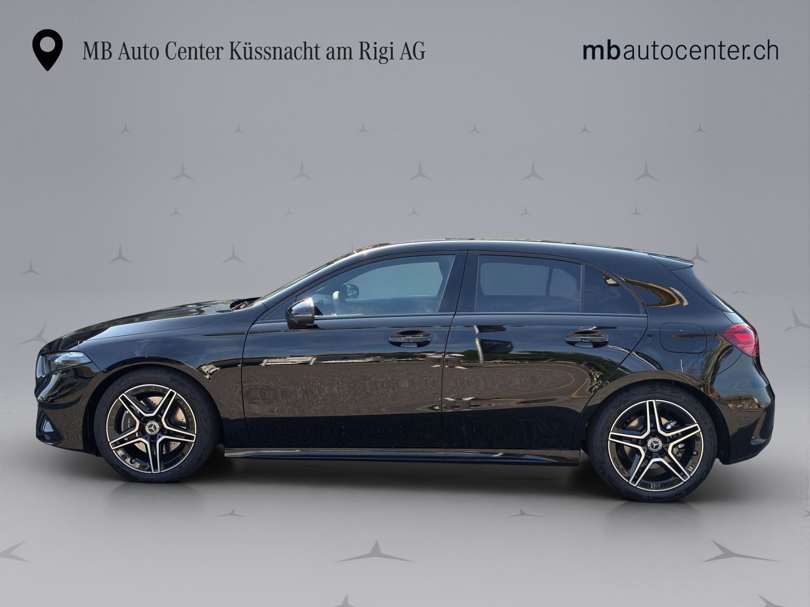 MERCEDES-BENZ A 220 d AMG Line, Diesel, Vorführwagen, Automatik - 3