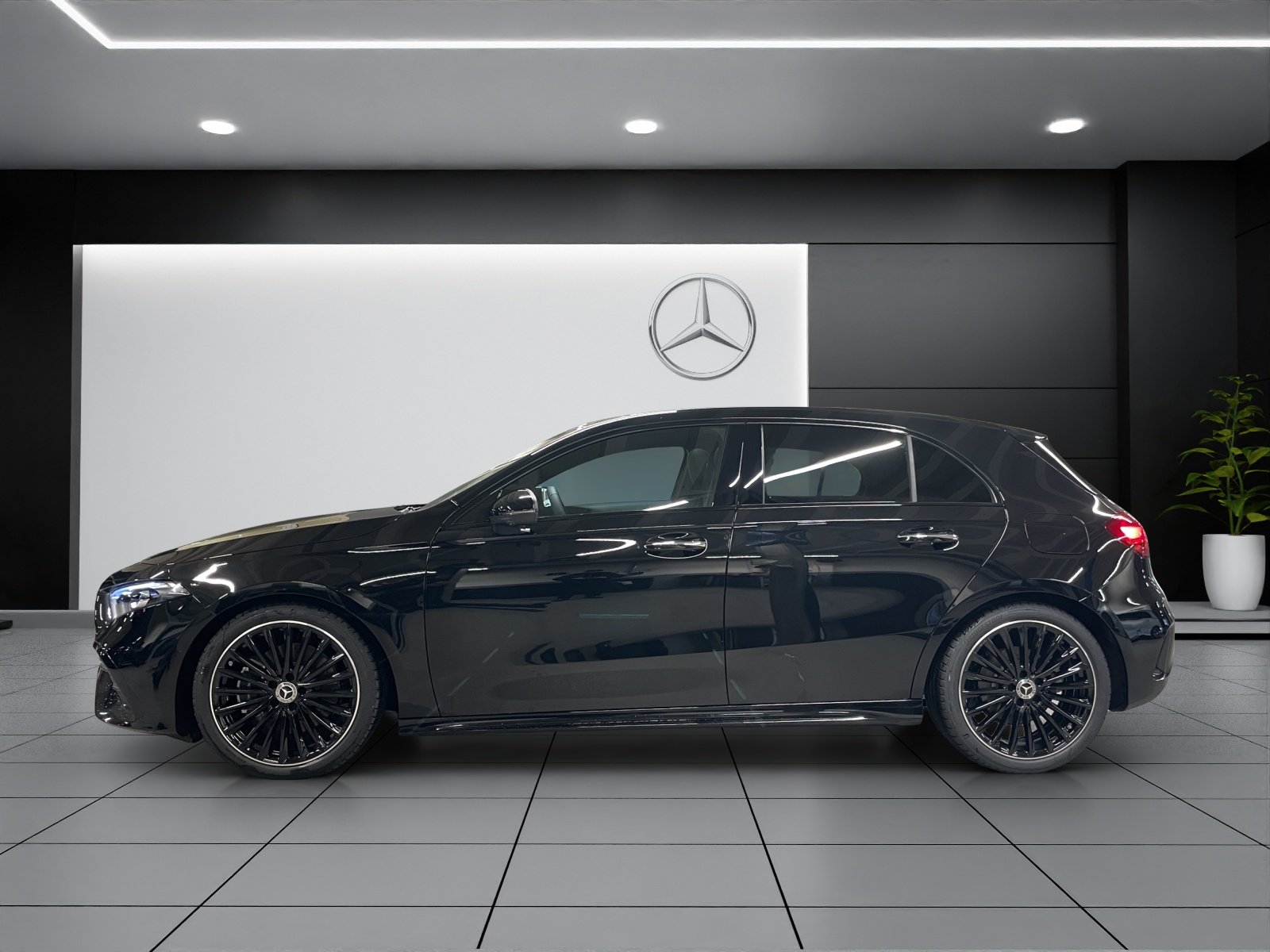 MERCEDES-BENZ A 220 4Matic 8G-DCT, Mild-Hybrid Benzin/Elektro, Vorführwagen, Automatik - 3