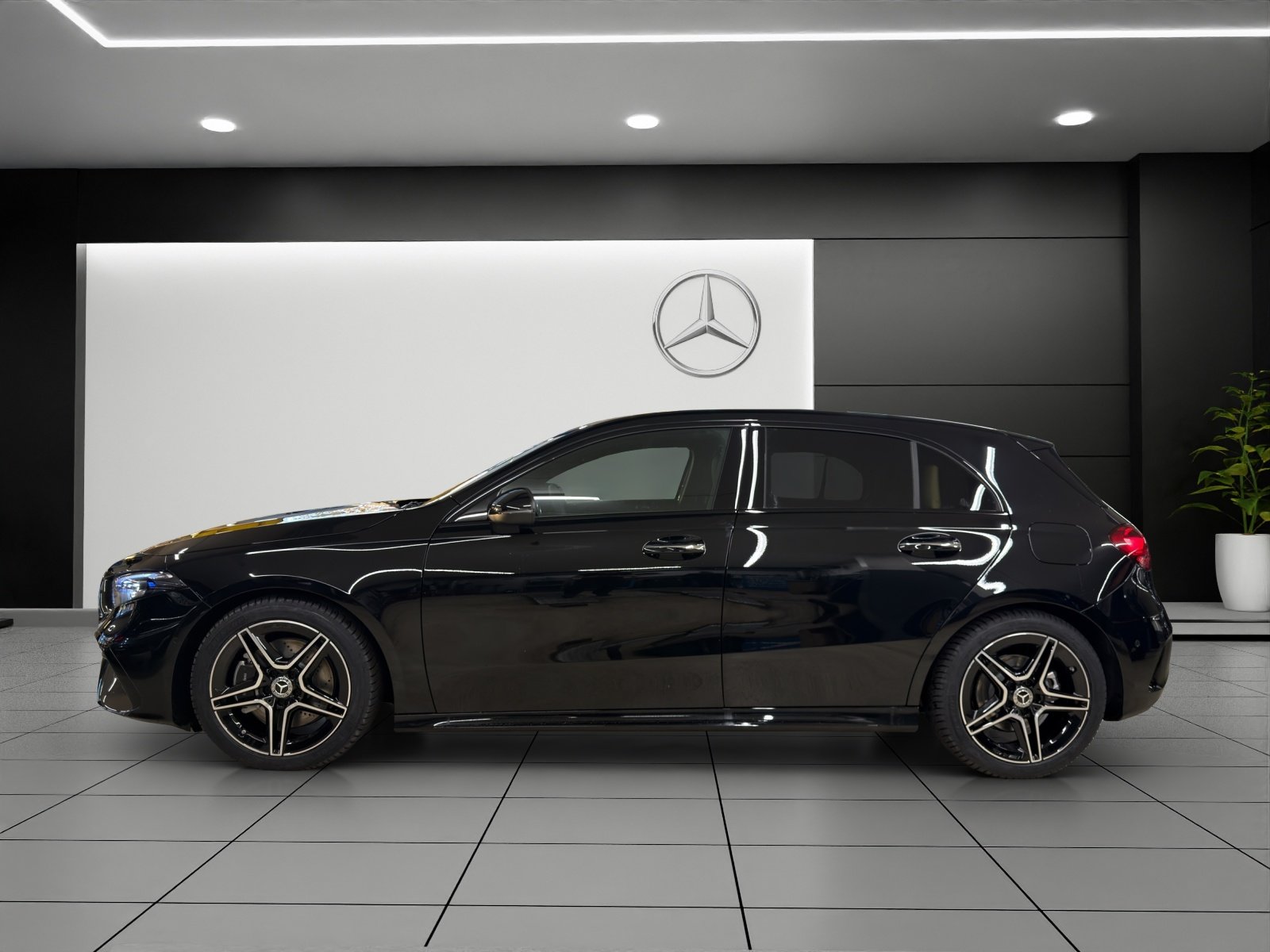 MERCEDES-BENZ A 220 4Matic 8G-DCT, Mild-Hybrid Benzin/Elektro, Vorführwagen, Automatik - 3
