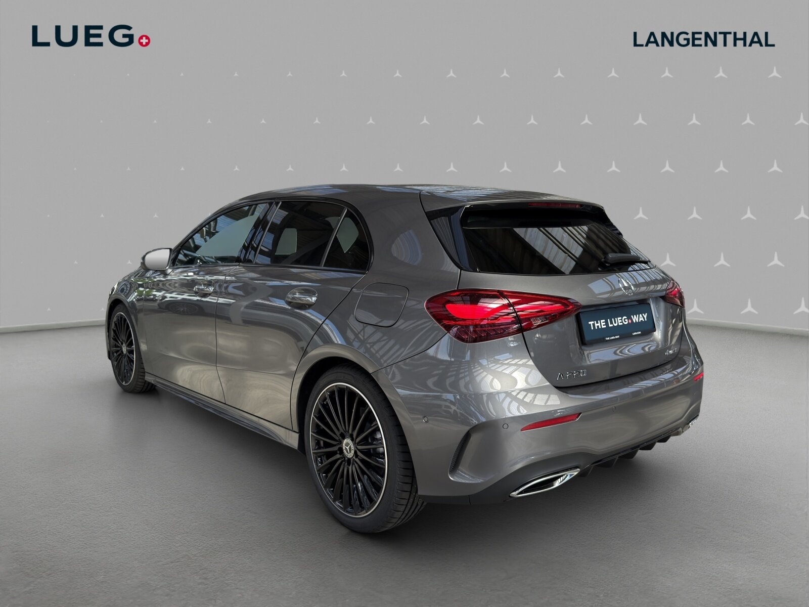 MERCEDES-BENZ A 220 4Matic 8G-DCT, Hybride Leggero Benzina/Elettrica, Auto dimostrativa, Automatico - 3
