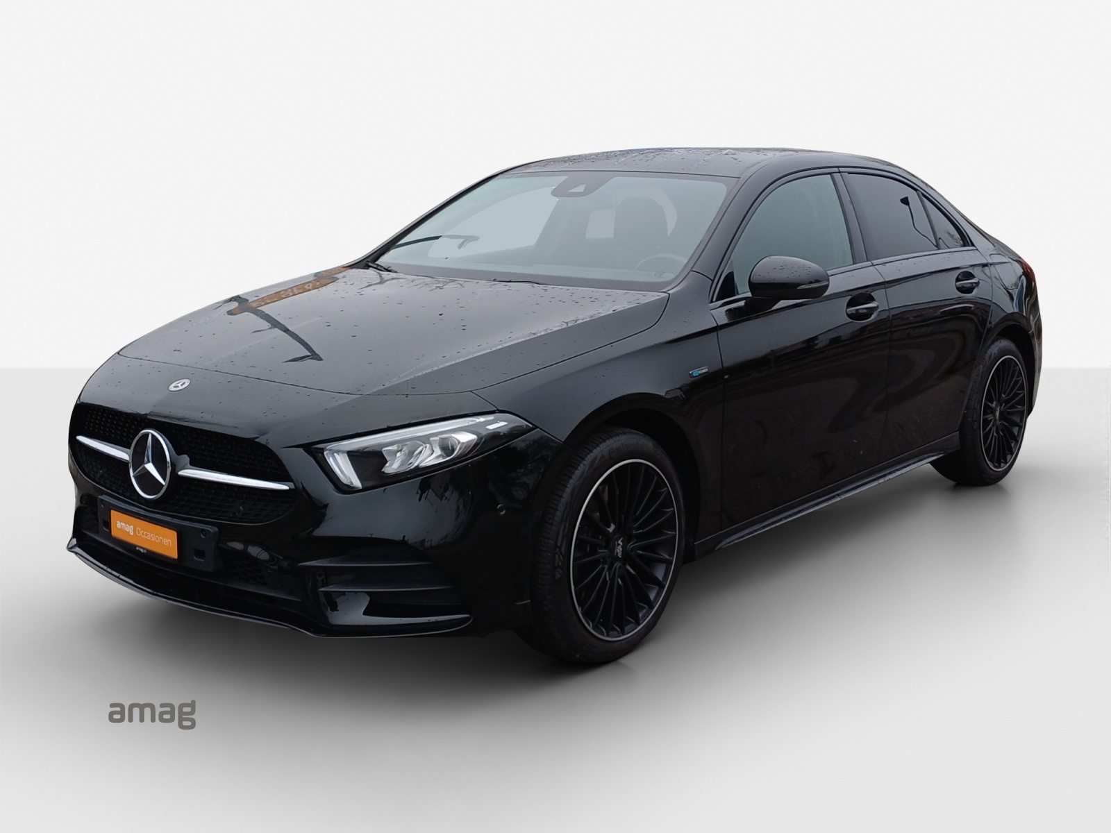 MERCEDES-BENZ A 250e AMG Line