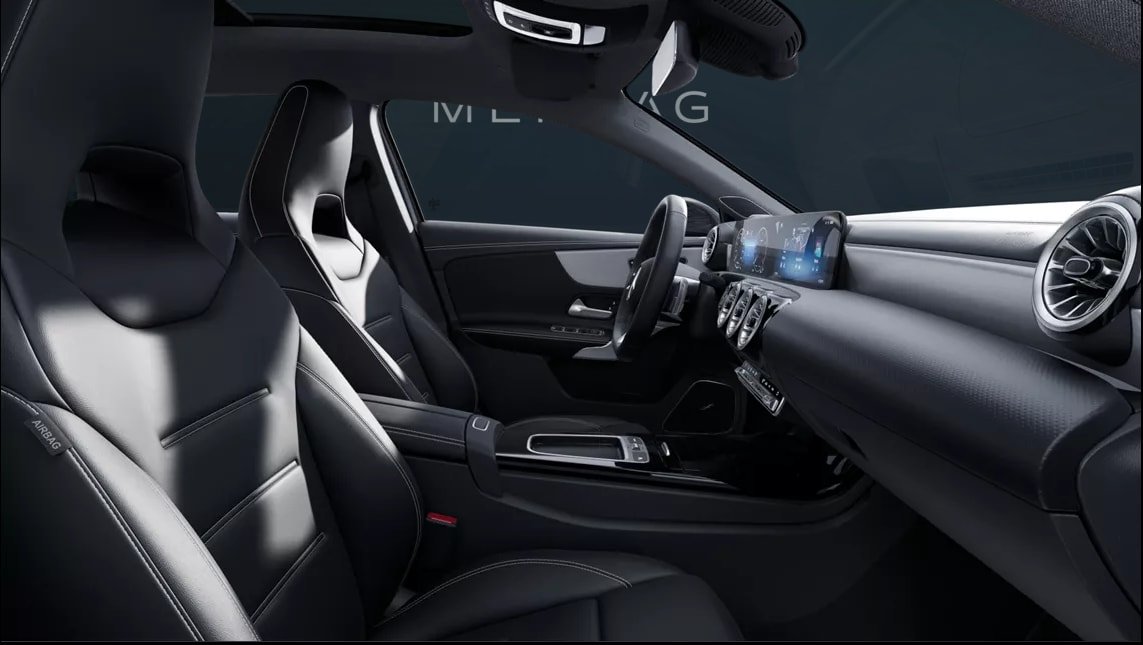 MERCEDES-BENZ A 250 4Matic 8G-DCT, Hybride Leggero Benzina/Elettrica, Auto nuove, Automatico - 6