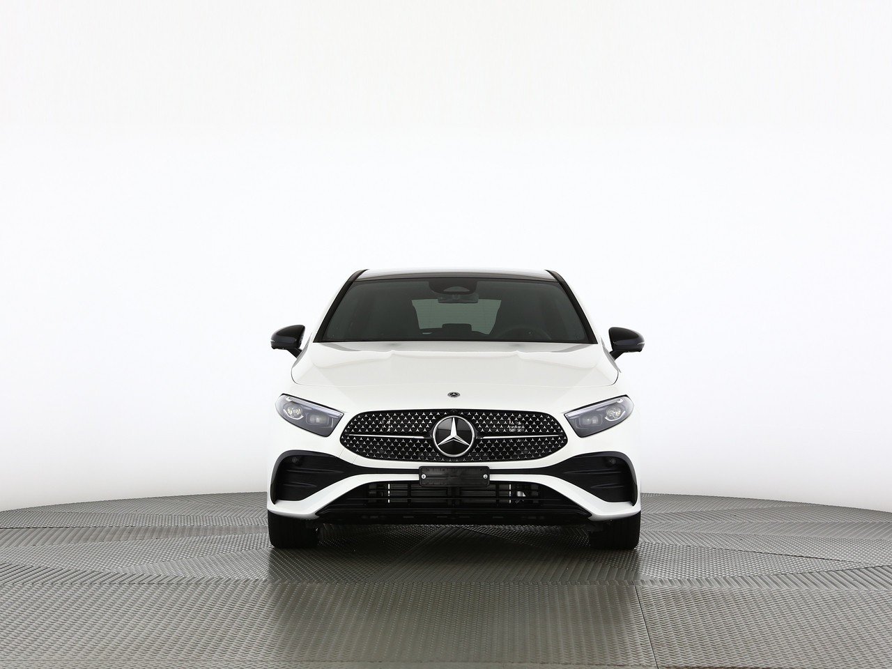 MERCEDES-BENZ A 250 e EQ Star 8G-DCT, Plug-in-Hybrid Petrol/Electric, New car, Automatic - 2