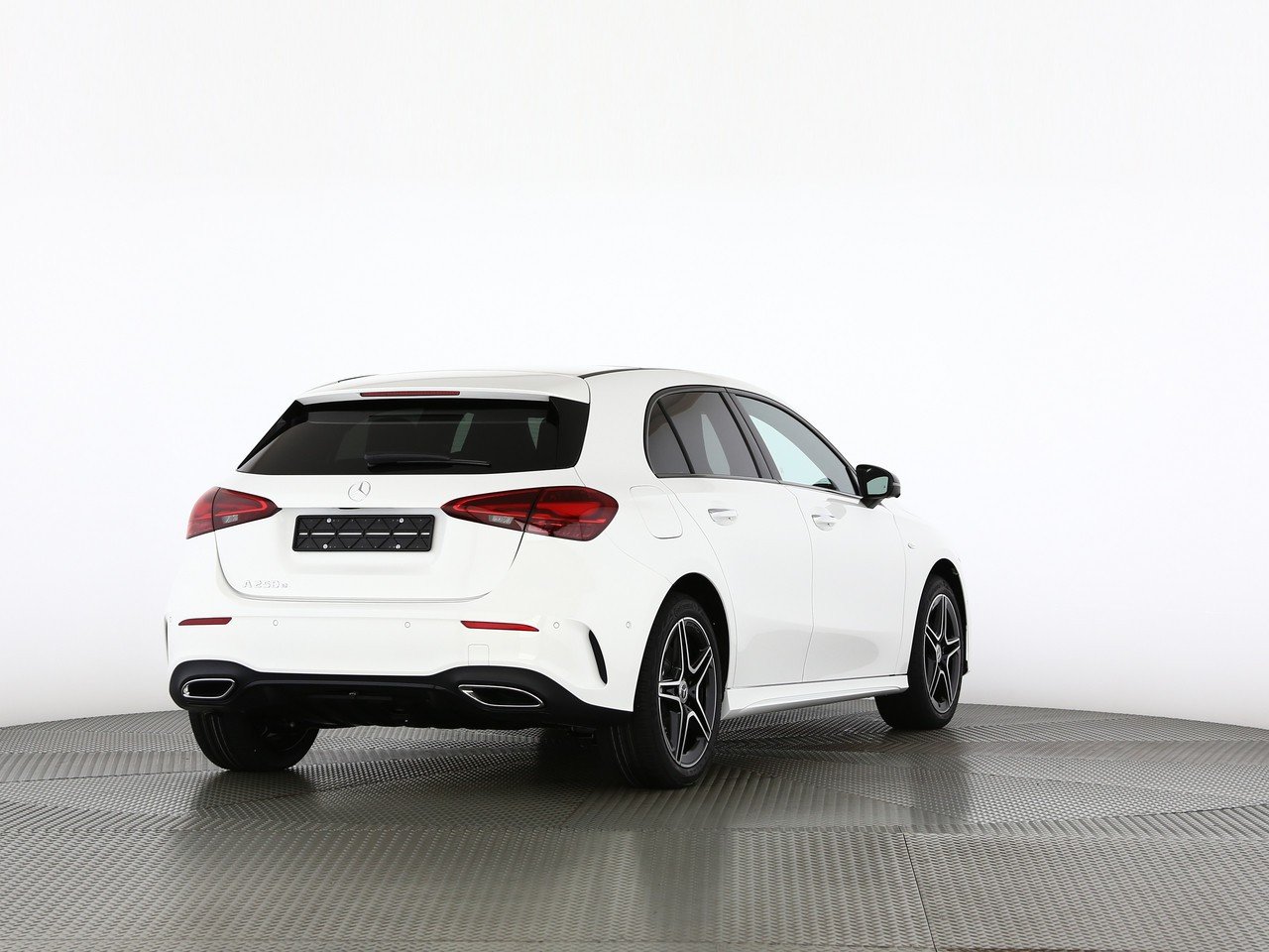 MERCEDES-BENZ A 250 e EQ Star 8G-DCT, Plug-in-Hybrid Petrol/Electric, New car, Automatic - 4