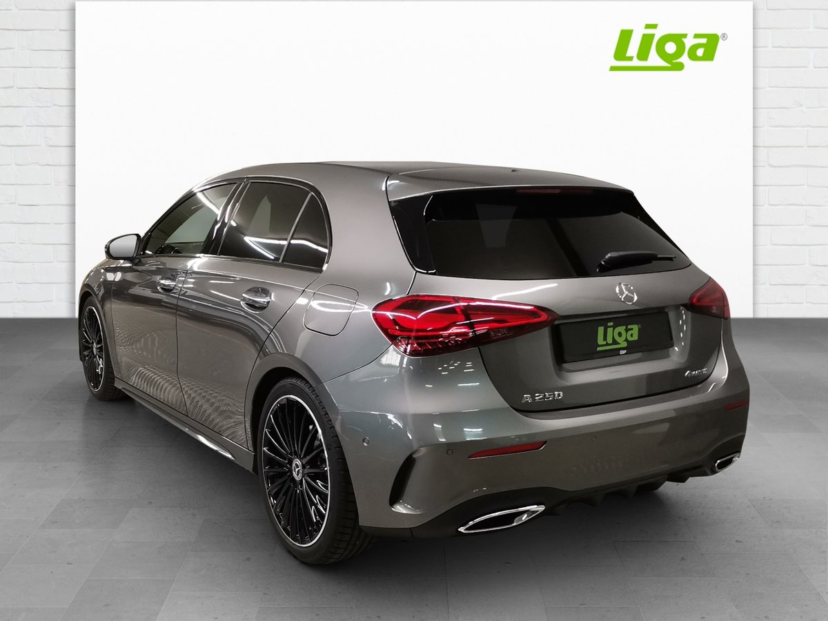 MERCEDES-BENZ A 250 AMG Line 4Matic, Mild-Hybrid Benzin/Elektro, Neuwagen, Automatik - 4