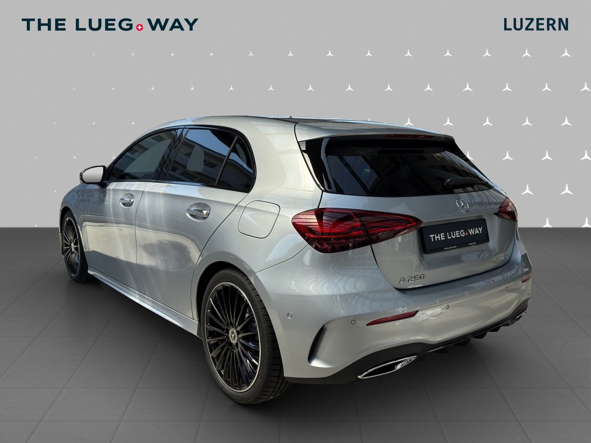 MERCEDES-BENZ A 250 4Matic 8G-DCT, Mild-Hybrid Petrol/Electric, New car, Automatic - 5