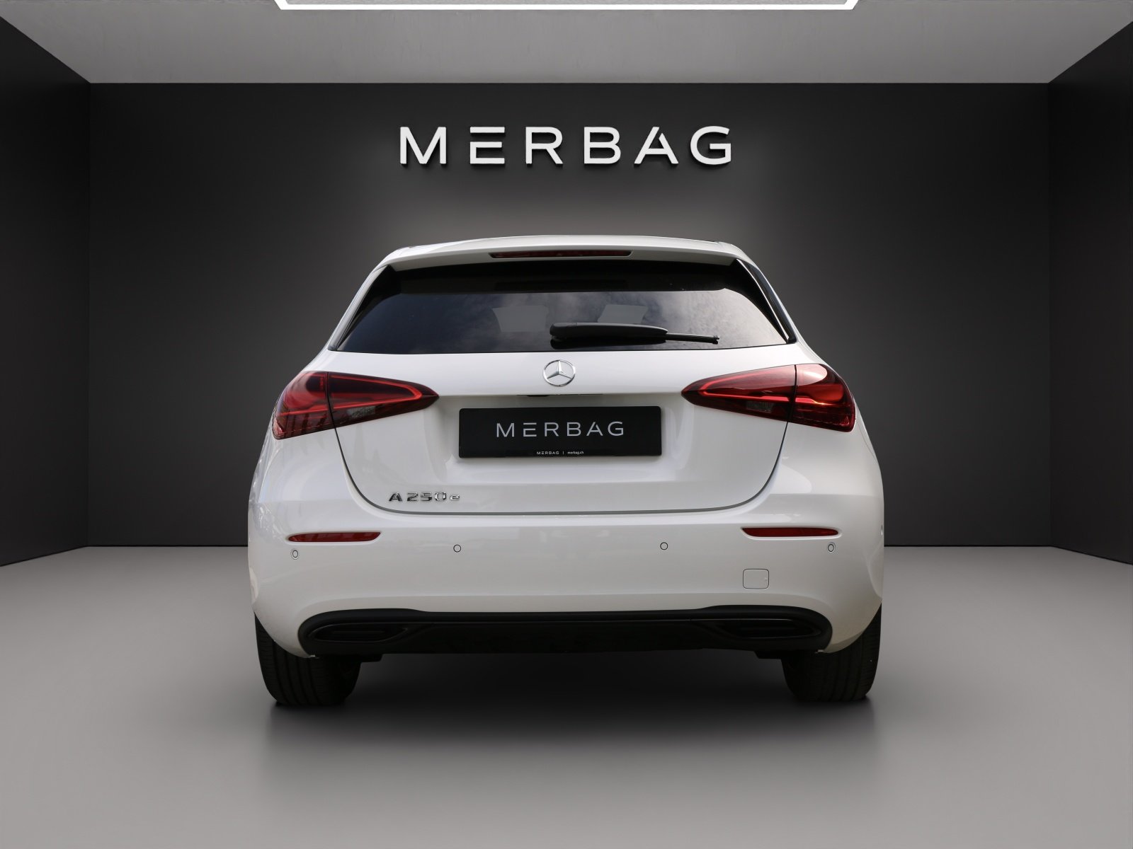 MERCEDES-BENZ A 250 e EQ Star 8G-DCT, Hybride Rechargeable Essence/Électricité, Voiture nouvelle, Automatique - 4