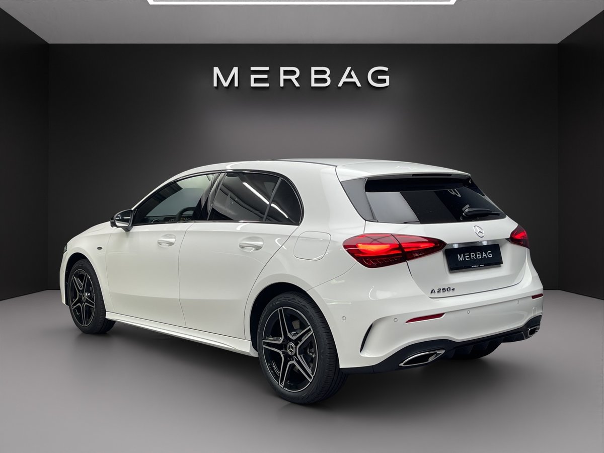 MERCEDES-BENZ A 250 e EQ Star 8G-DCT, Hybride Rechargeable Essence/Électricité, Voiture nouvelle, Automatique - 4