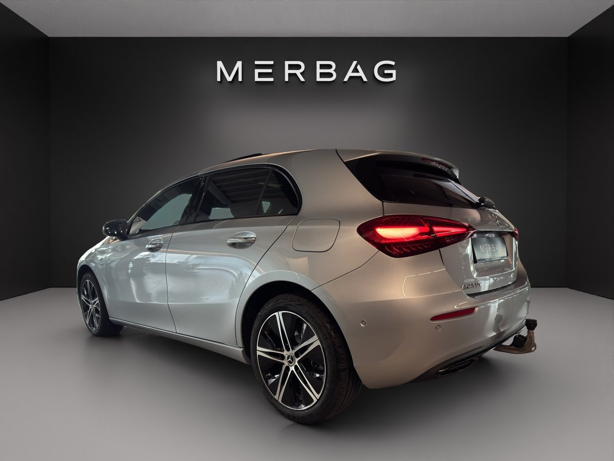 MERCEDES-BENZ A 250 e EQ Star 8G-DCT, Plug-in-Hybrid Petrol/Electric, New car, Automatic - 4