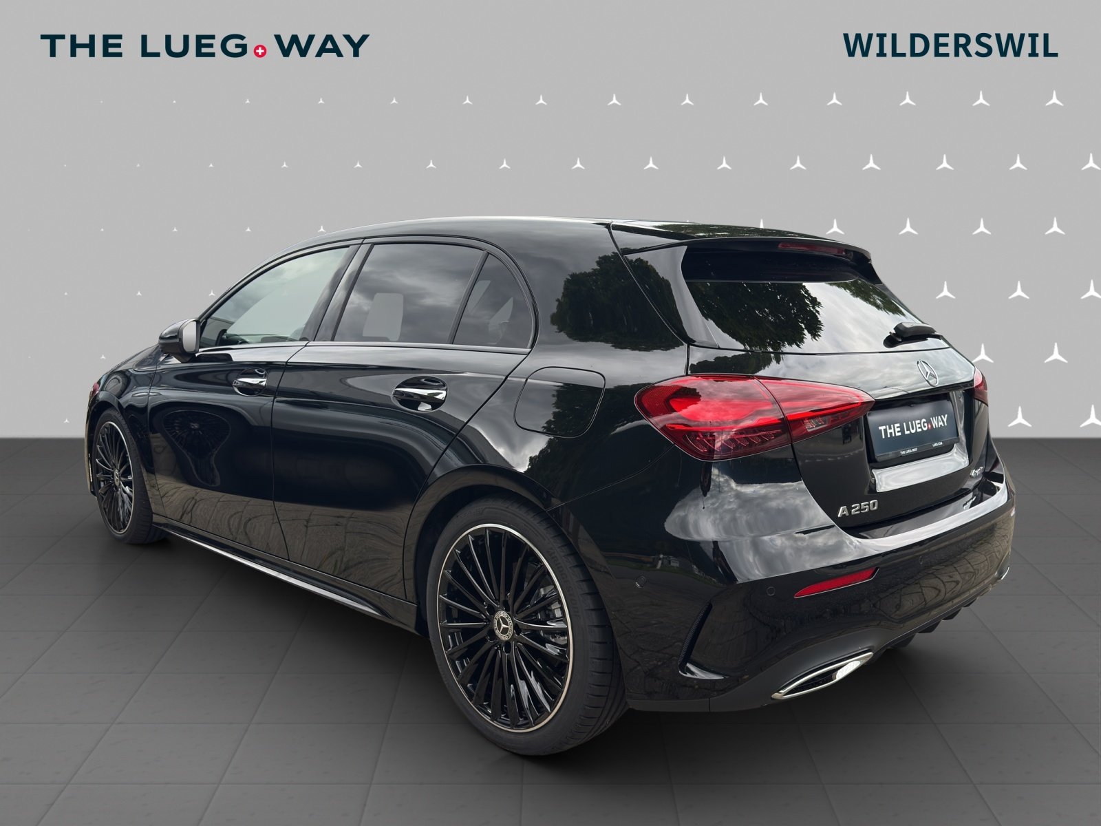 MERCEDES-BENZ A 250 4Matic 8G-DCT, Mild-Hybrid Benzin/Elektro, Neuwagen, Automatik - 4