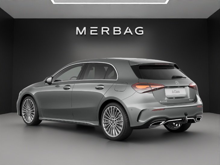 MERCEDES-BENZ A 250 4Matic 8G-DCT, Hybride Leggero Benzina/Elettrica, Auto nuove, Automatico - 4