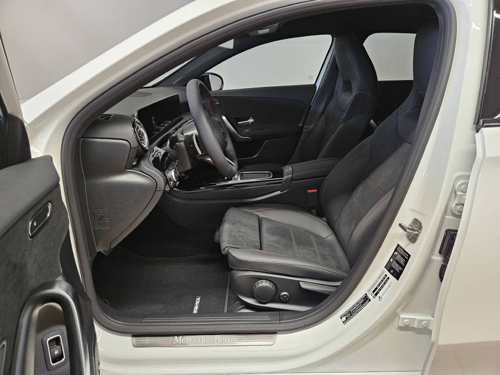 MERCEDES-BENZ A 250 e AMG Line EQ Star, Plug-in-Hybrid Petrol/Electric, New car, Automatic - 6