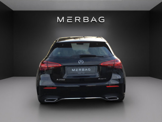 MERCEDES-BENZ A 250 4Matic 8G-DCT, Mild-Hybrid Benzin/Elektro, Neuwagen, Automatik - 5