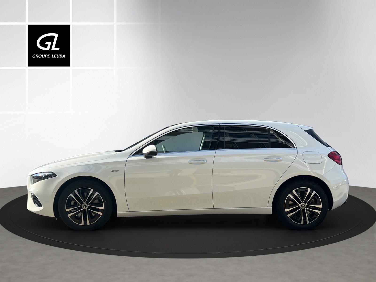 MERCEDES-BENZ A 250 e 8G-DCT, Plug-in-Hybrid Benzina/Elettrica, Auto nuove, Automatico - 4