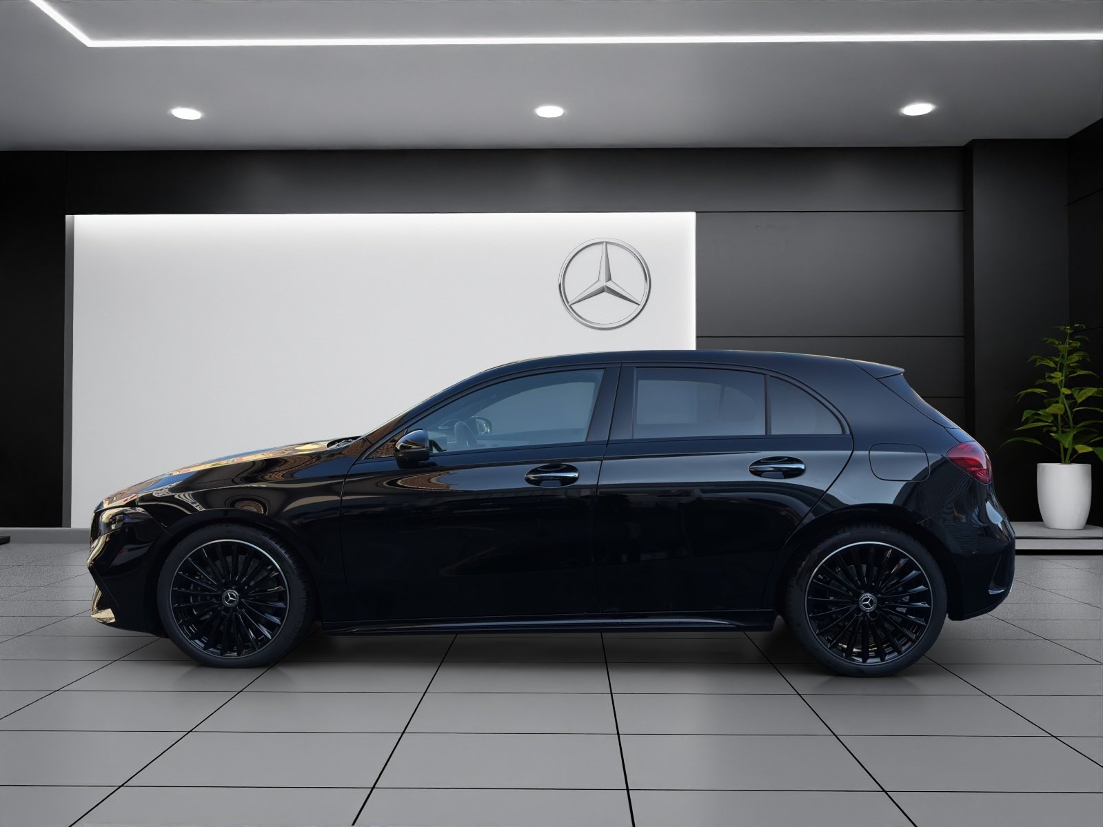 MERCEDES-BENZ A 250 4Matic 8G-DCT, Mild-Hybrid Petrol/Electric, New car, Automatic - 3
