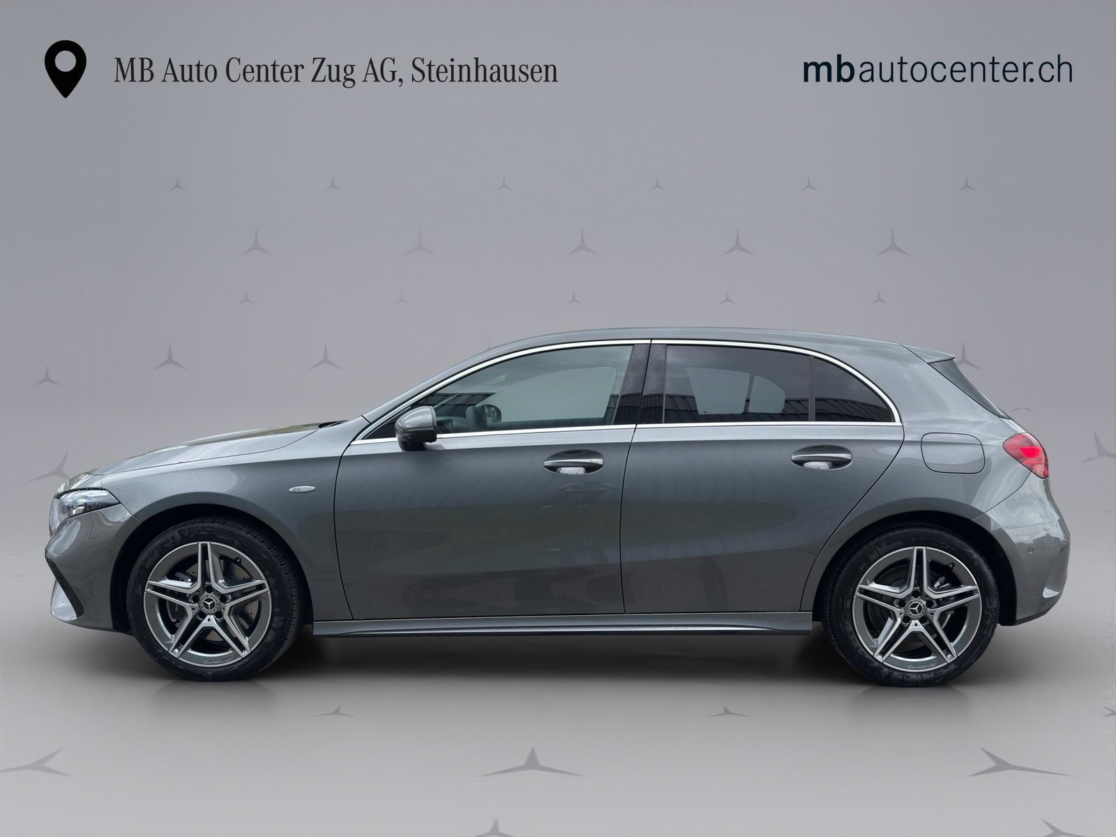 MERCEDES-BENZ A 250 e, Hybride Rechargeable Essence/Électricité, Voiture nouvelle, Automatique - 2
