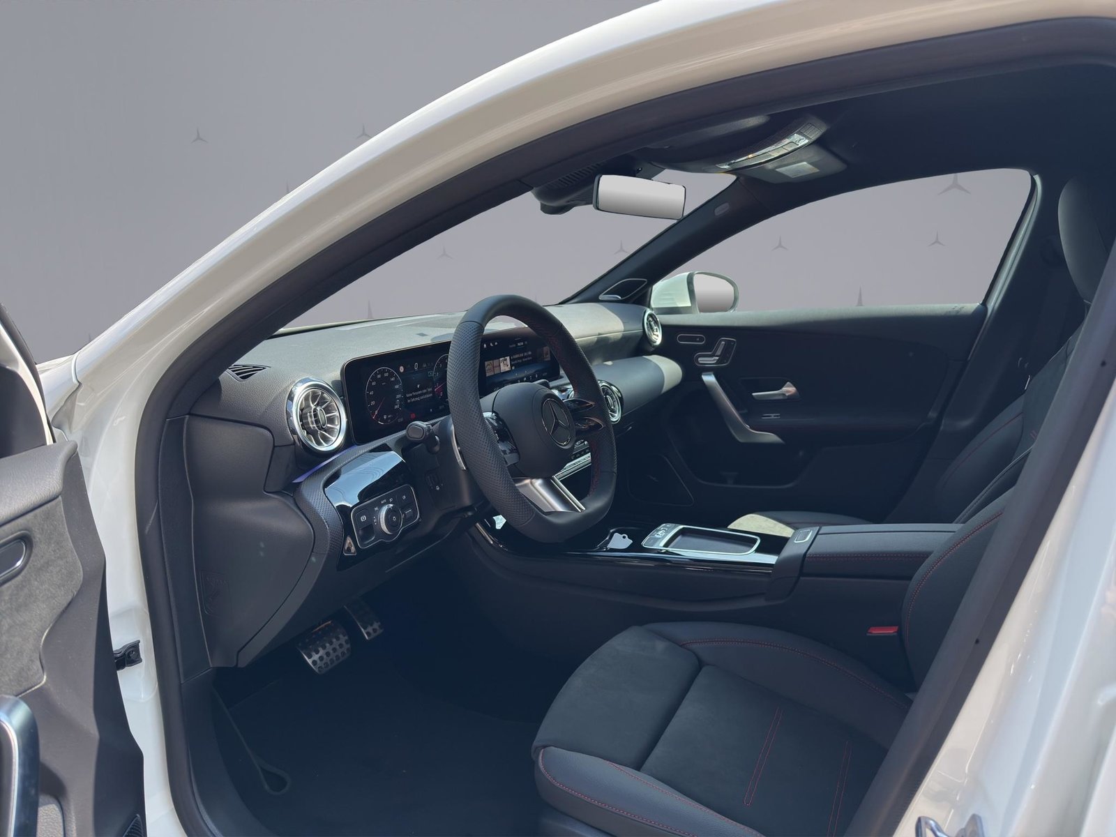 MERCEDES-BENZ A 250 AMG Line 4m, Mild-Hybrid Petrol/Electric, New car, Automatic - 6