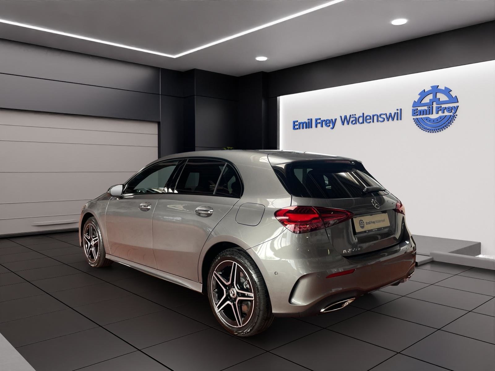 MERCEDES-BENZ A 250 e EQ Star AMG Line, Hybride Rechargeable Essence/Électricité, Voiture nouvelle, Automatique - 3