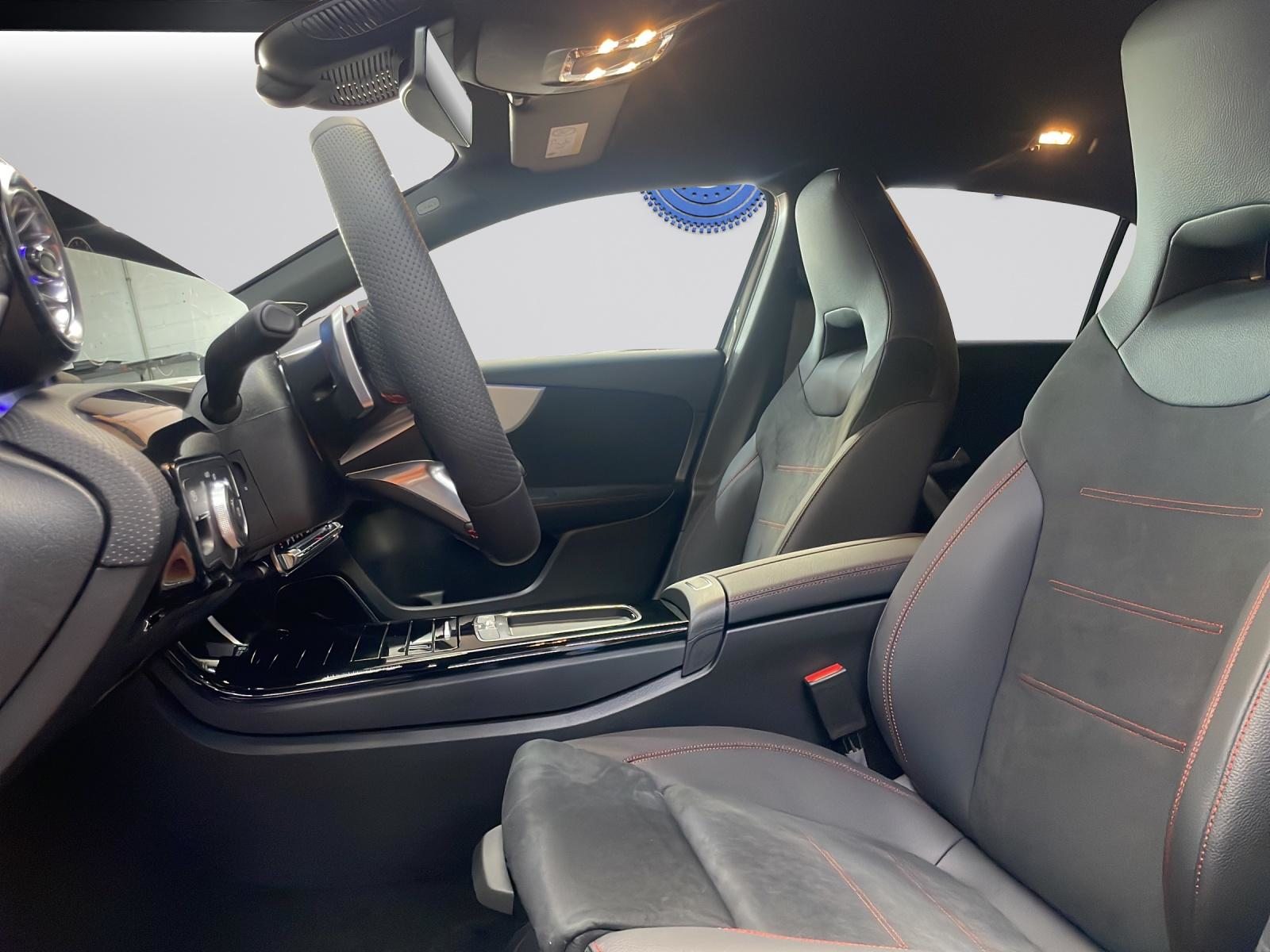 MERCEDES-BENZ A 250 e EQ Star AMG Line, Plug-in-Hybrid Benzina/Elettrica, Auto nuove, Automatico - 4