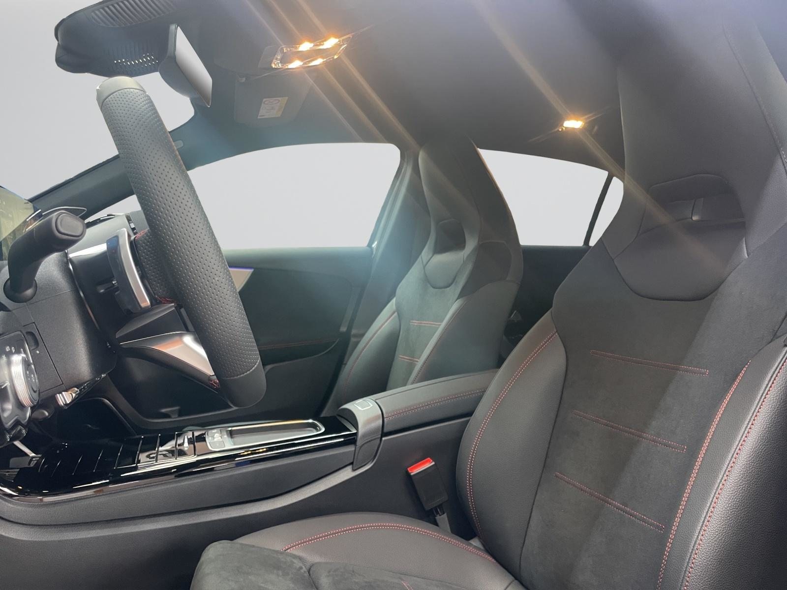 MERCEDES-BENZ A 250 e EQ Star AMG Line, Plug-in-Hybrid Benzina/Elettrica, Auto nuove, Automatico - 4