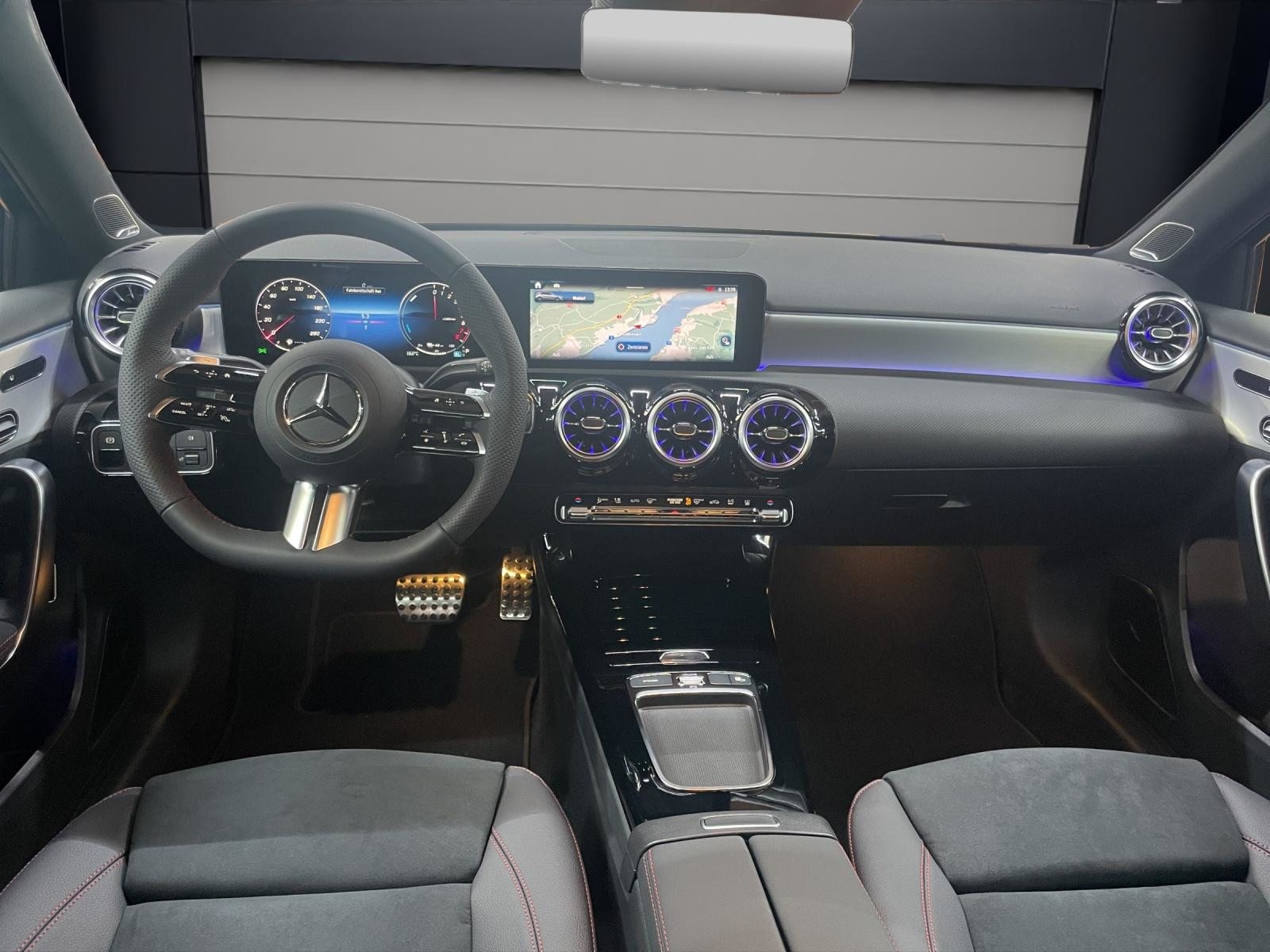 MERCEDES-BENZ A 250 e EQ Star AMG Line, Hybride Rechargeable Essence/Électricité, Voiture nouvelle, Automatique - 5