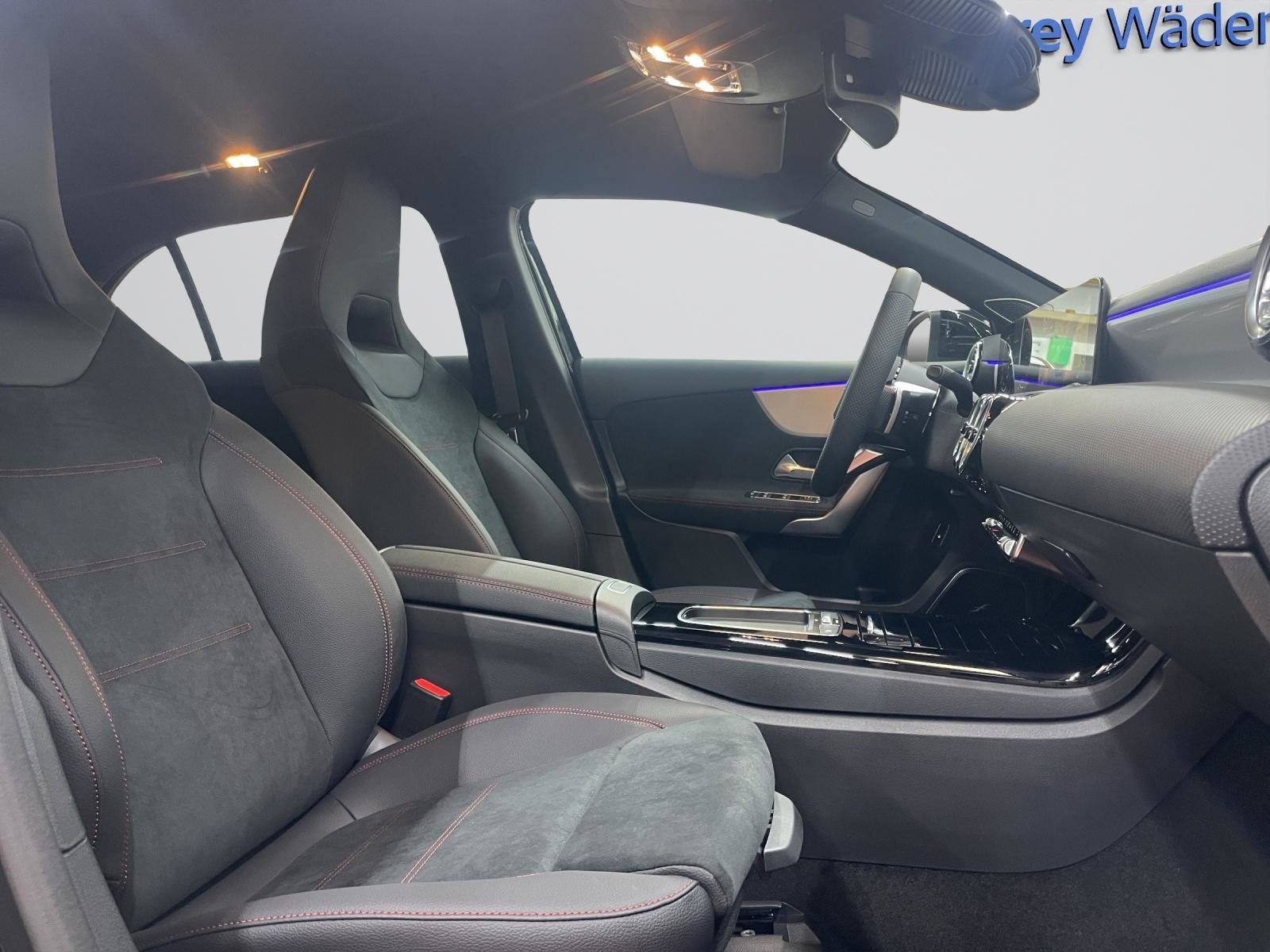 MERCEDES-BENZ A 250 e EQ Star AMG Line, Hybride Rechargeable Essence/Électricité, Voiture nouvelle, Automatique - 6