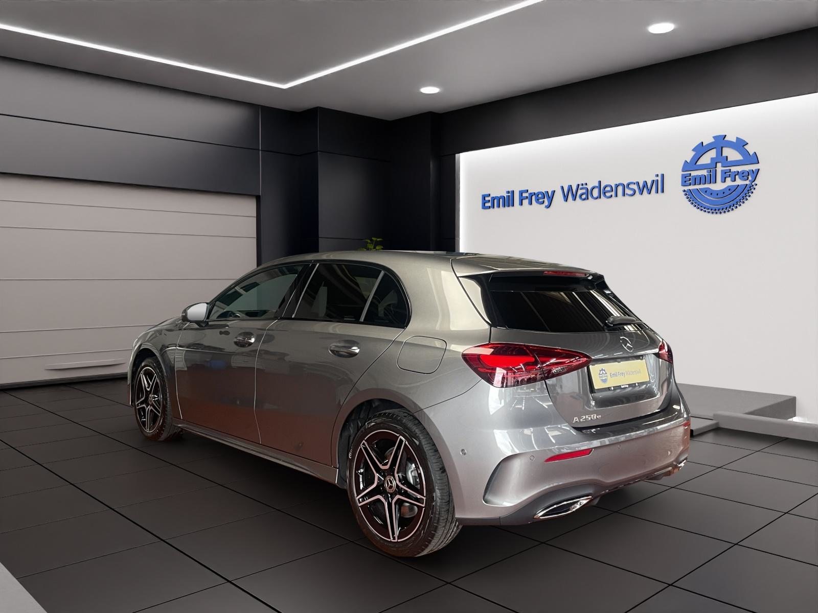 MERCEDES-BENZ A 250 e EQ Star AMG Line, Plug-in-Hybrid Petrol/Electric, New car, Automatic - 3