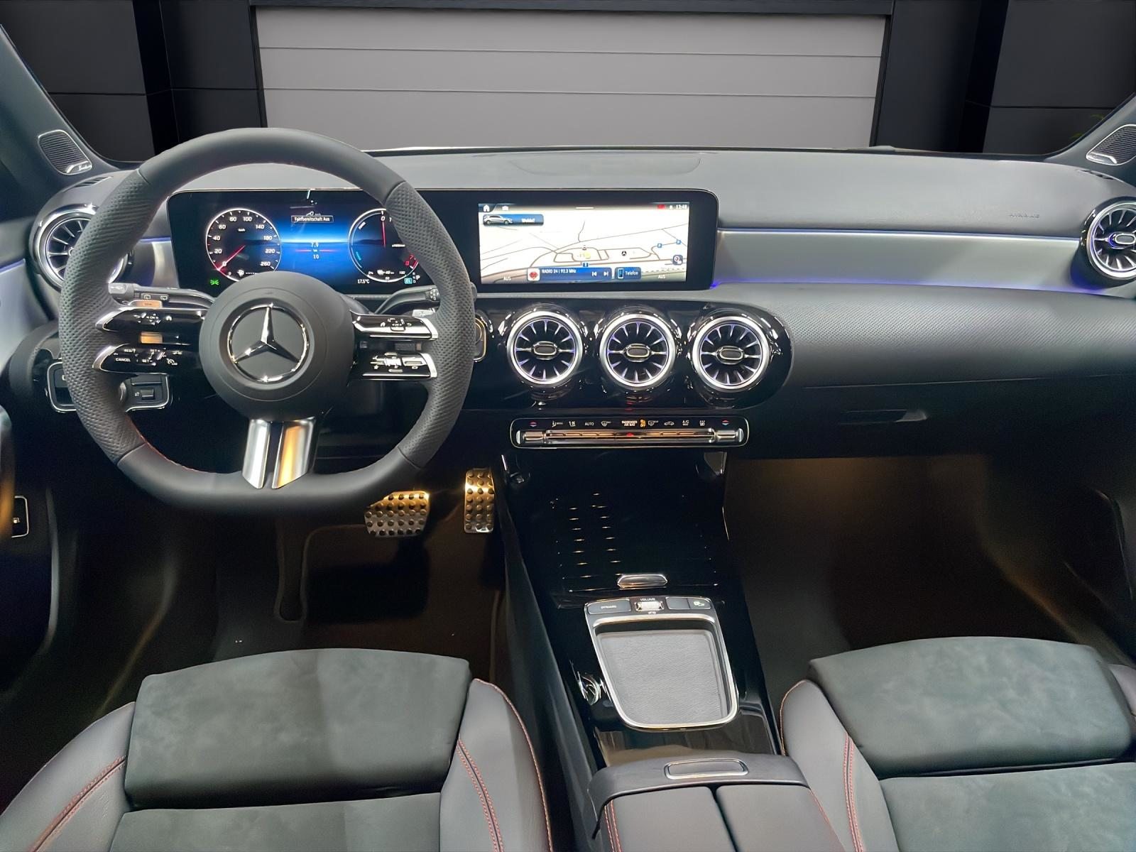MERCEDES-BENZ A 250 e EQ Star AMG Line, Plug-in-Hybrid Petrol/Electric, New car, Automatic - 5