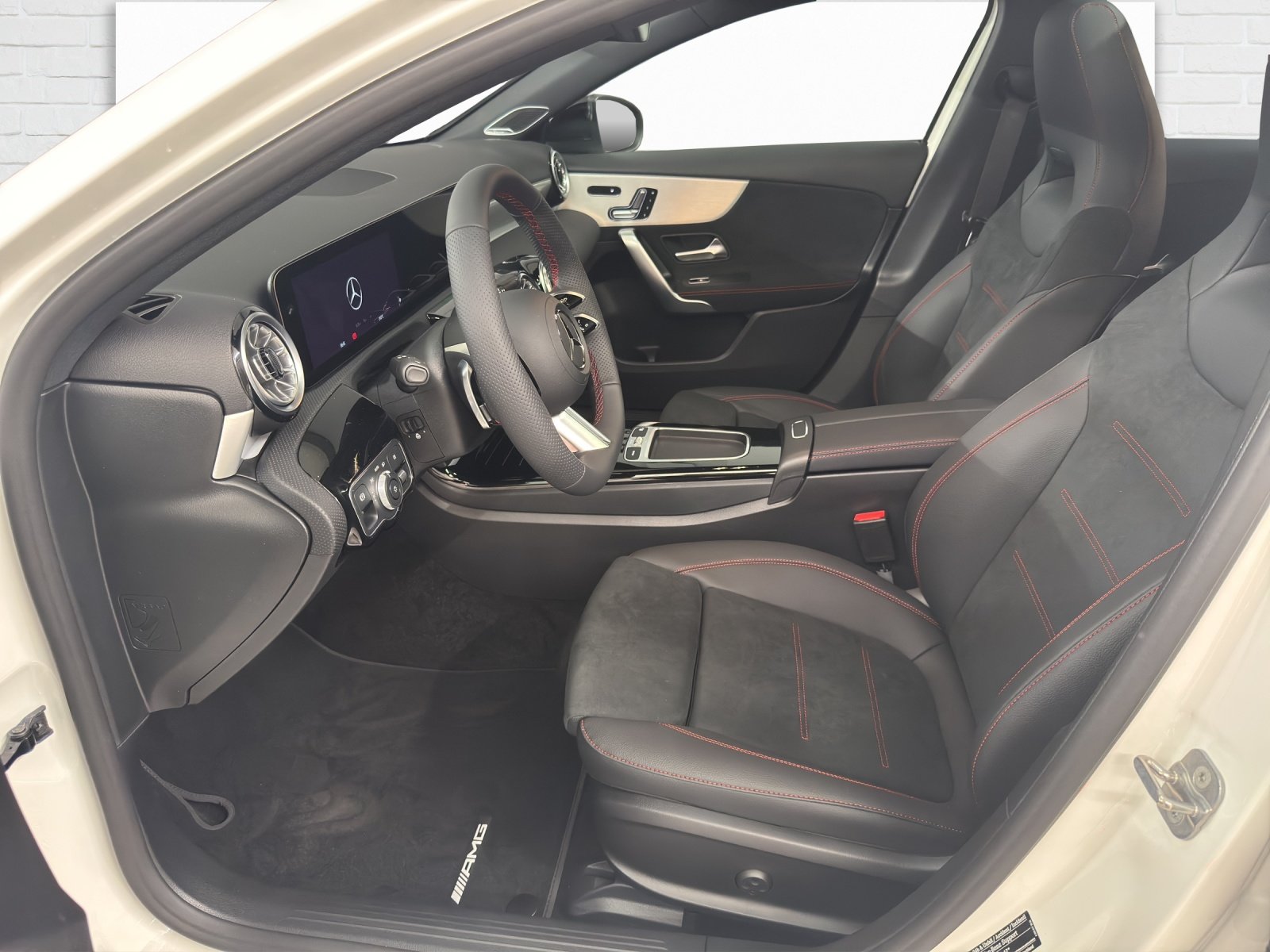 MERCEDES-BENZ A 250 e EQ Star AMG Line, Plug-in-Hybrid Petrol/Electric, New car, Automatic - 7